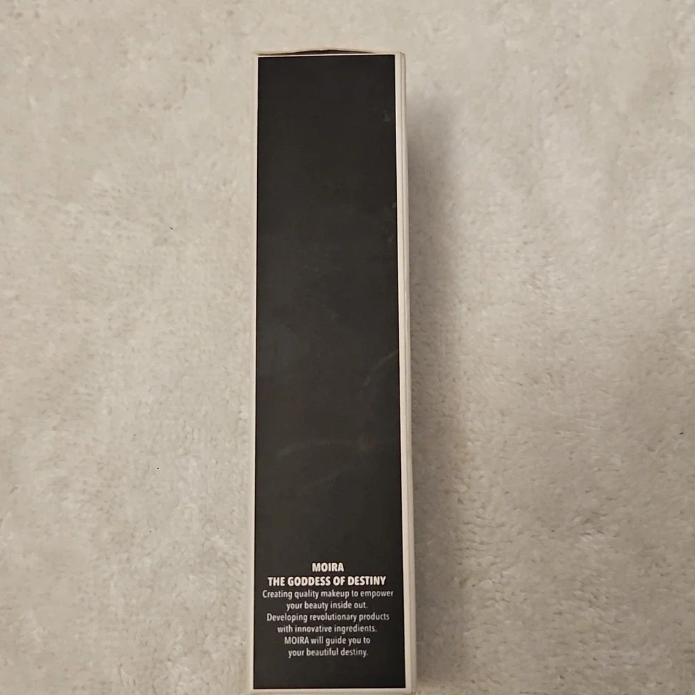 Moira Complete Wear Foundation CWF 600 Full Coverage Matte Liquid 1.01 fl oz
